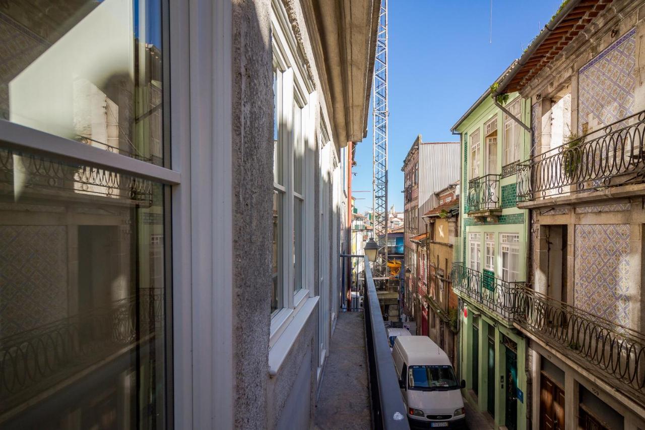 Youropo - The Tower * Oporto